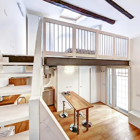 Apartment La Quiete In Centro By Wonderful Italy *